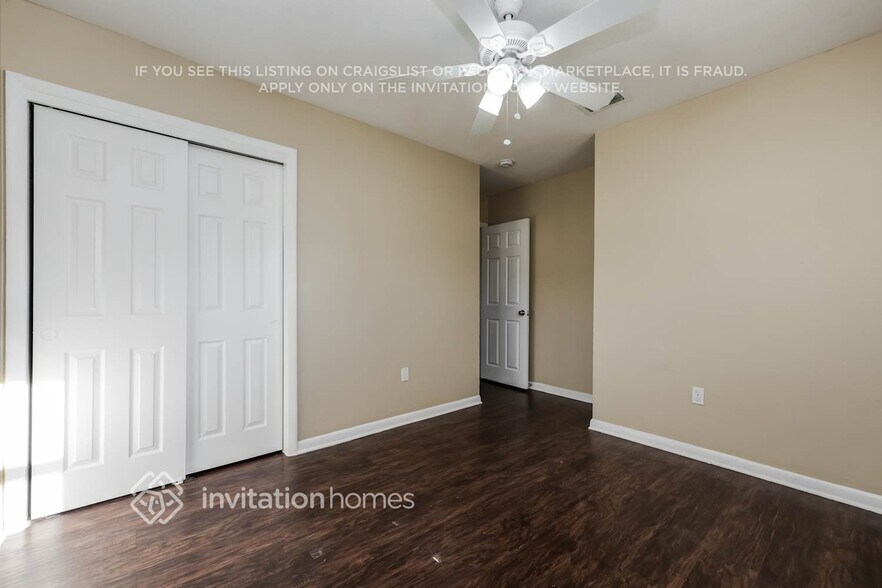 Building Photo - 220 Mary Ellen Ave