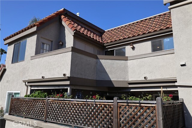 Building Photo - 28092 Mariposa