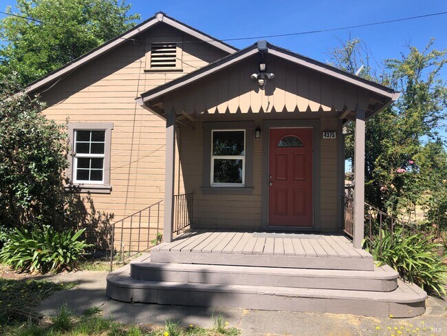 Building Photo - 4375 Stony Point Rd
