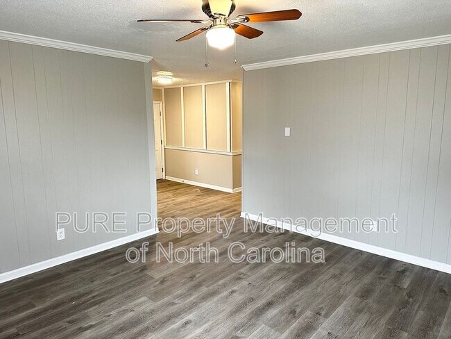 Building Photo - 1414 White St