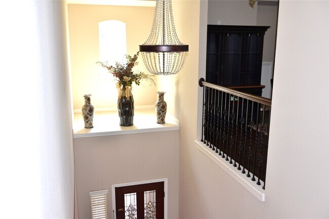 Building Photo - 5106 Autumn Rose Ln