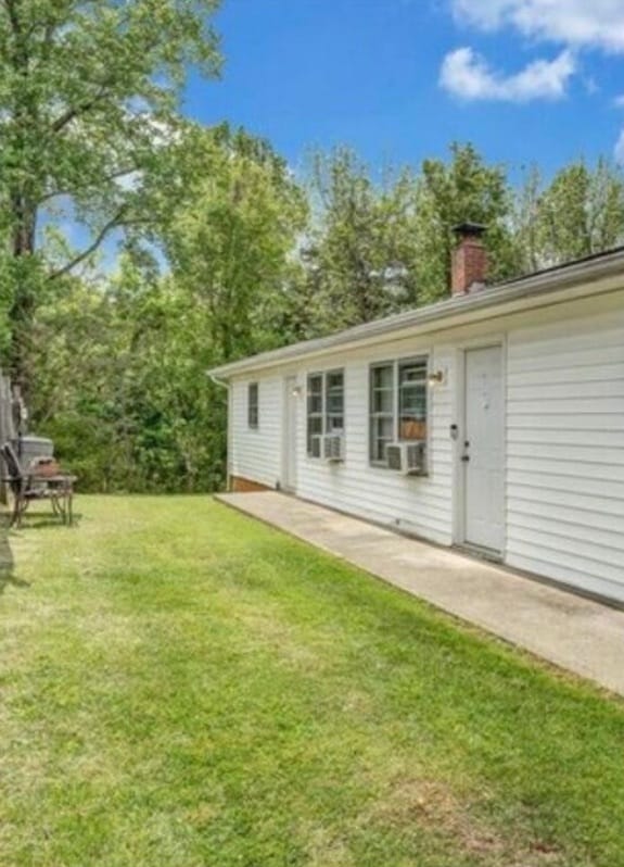 Primary Photo - 85 Wilson St