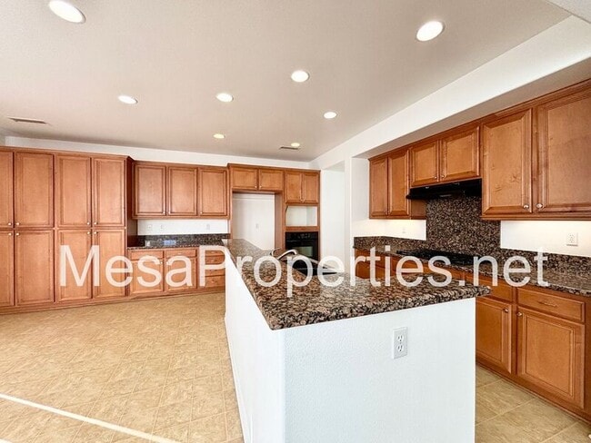 Building Photo - 12425 Deborah Pl