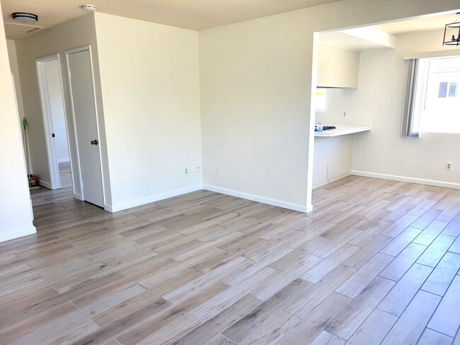 Building Photo - 16661 Blanton Ln