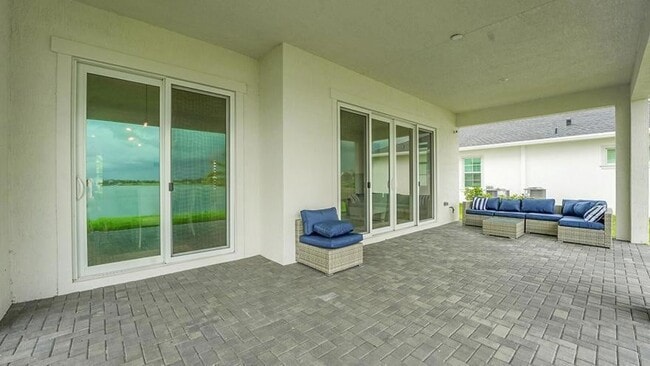 Building Photo - 601 Hookline Cir