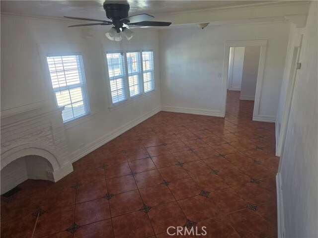 Building Photo - 6126 Springvale Dr