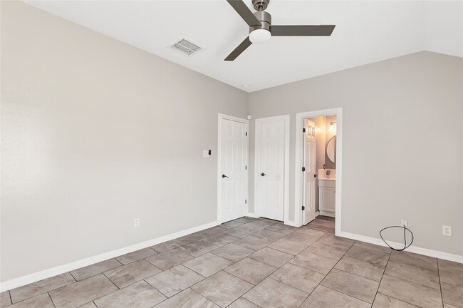 Building Photo - 12407 Clara Hills Ln