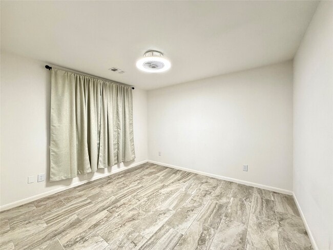 Building Photo - 3226 Candlepine Dr