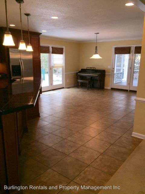 Building Photo - 107 Truitt Dr