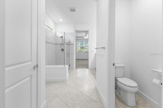 Building Photo - 9982 Beachwalk Dr