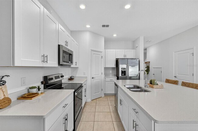 Building Photo - 3607 Main Hbr Dr