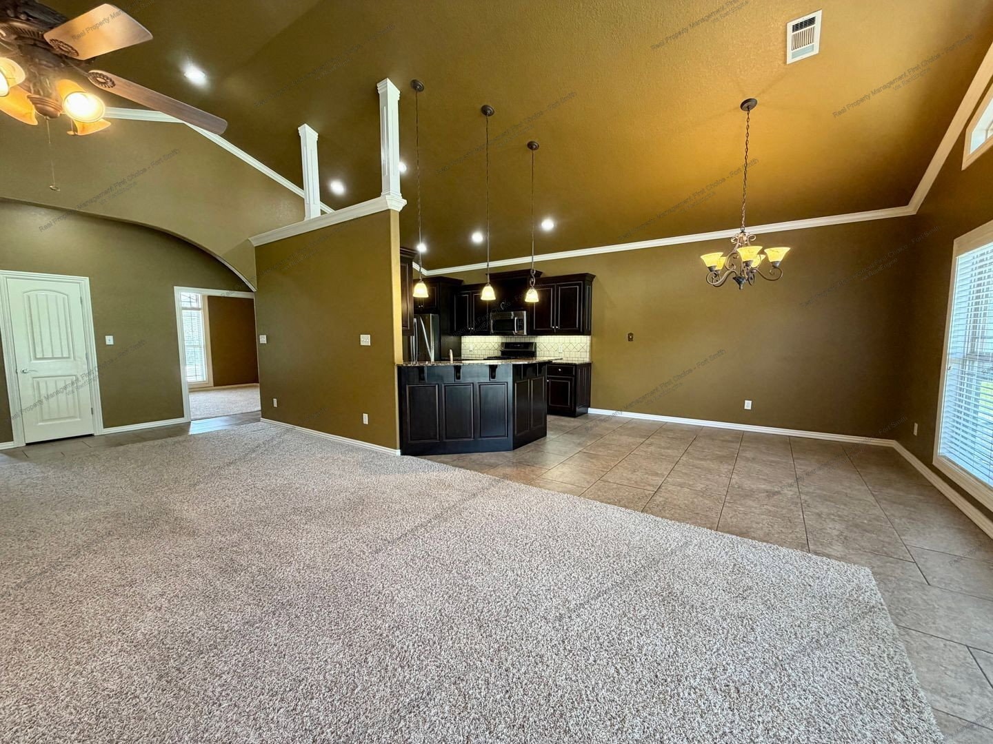 Building Photo - 3718 Brighton Pl