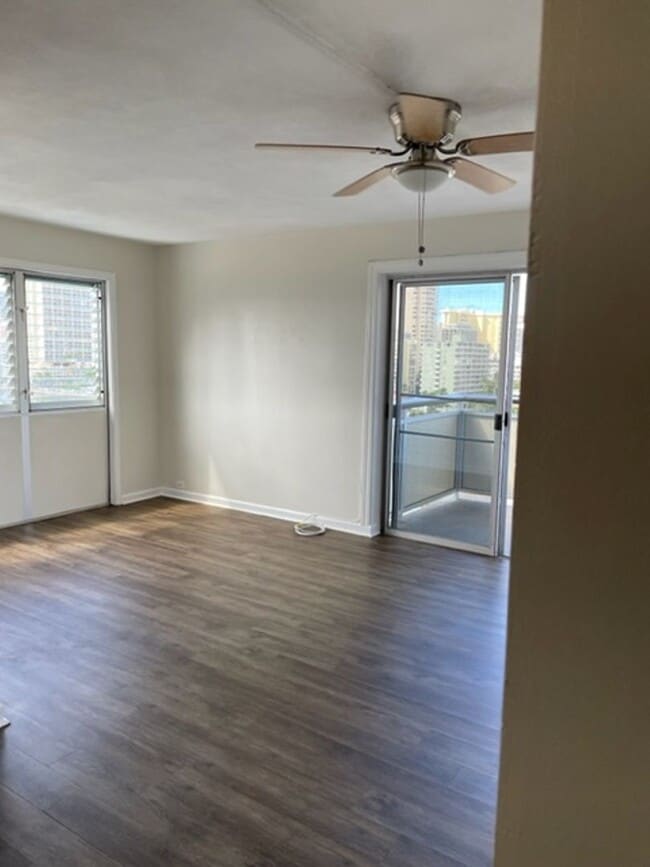 Building Photo - Ala Wai Cove- 2 Bed, 1 Bath with 1 assigne...