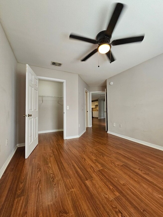 Building Photo - A small, gated community close to UNF, St....