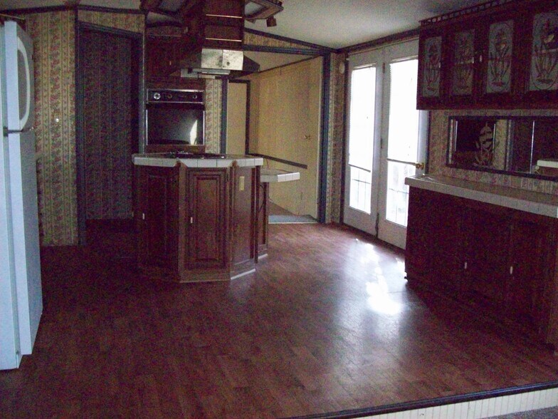 Building Photo - 288 Outback Dr