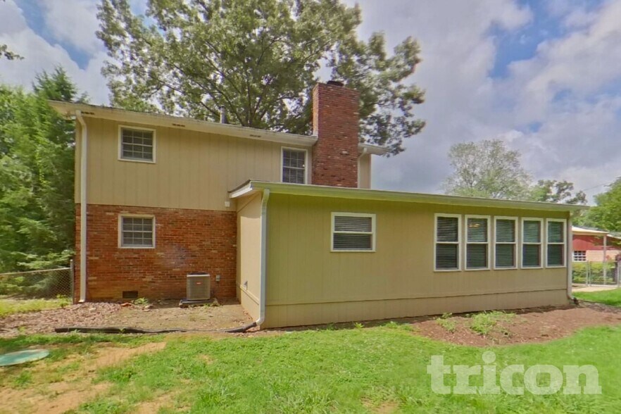 Building Photo - 4217 S Martin Way