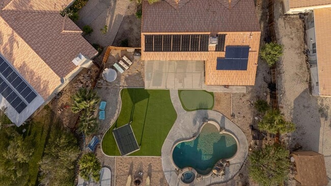 Building Photo - 9693 El Rio Ln