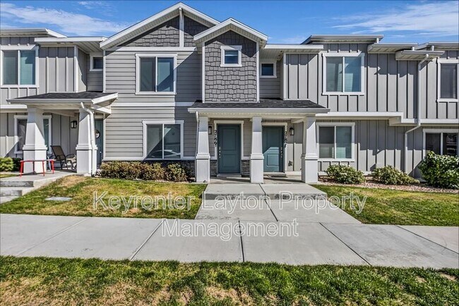 Primary Photo - 2786 N Airmen Ave