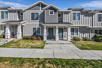 Building Photo - 2786 N Airmen Ave