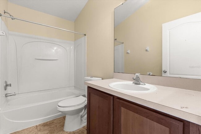 Building Photo - 2110 Little Gem Loop