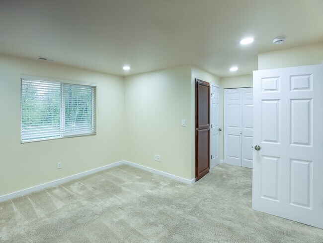 Building Photo - 20810 23rd Ave SE