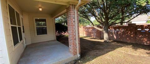 Building Photo - 1002 Mesquite Hollow Pl