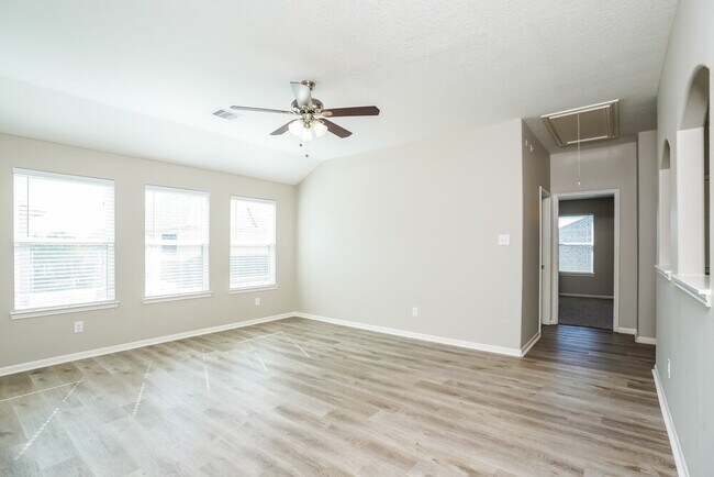 Building Photo - 4258 Wells Mark Dr