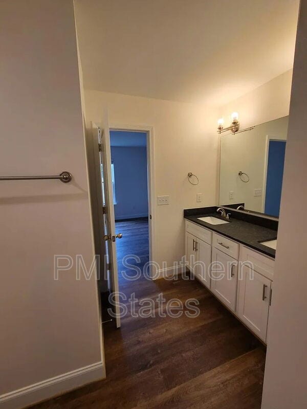 Building Photo - 305 Clarus Crk Wy