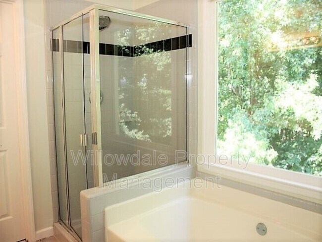 Building Photo - 1420 Opal Ct