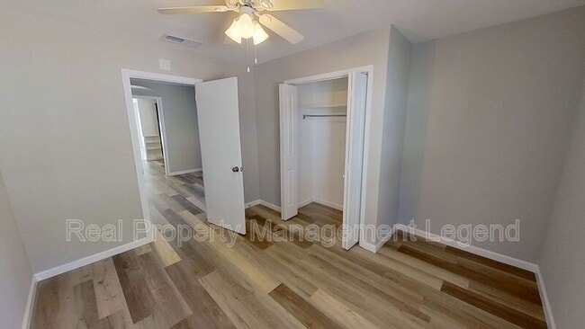 Building Photo - 1107 S Maxey St