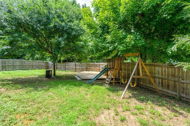 Building Photo - 3272 Peach Ct