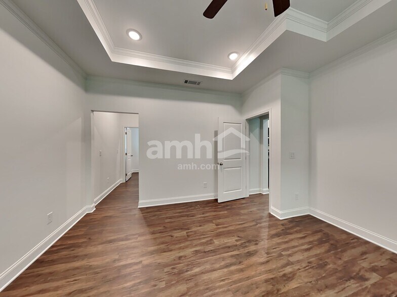 Building Photo - 5327 Pebble Bridge Way