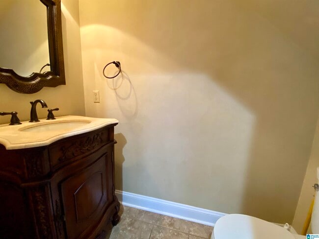 Building Photo - 2032 Stone Brook Dr