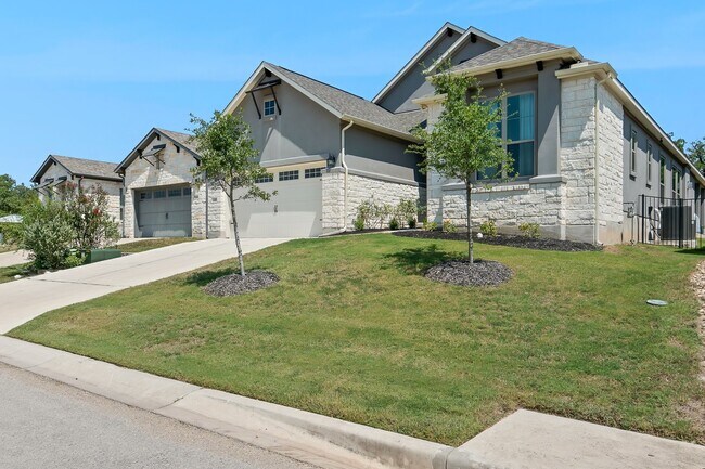 Building Photo - 127 Loysoya St