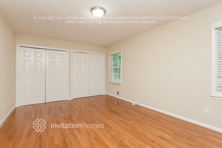 Building Photo - 3760 Fir Ct