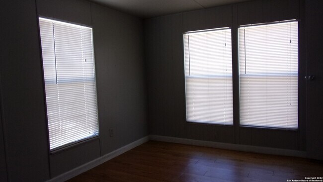 Building Photo - 1215 Buckskin Pass