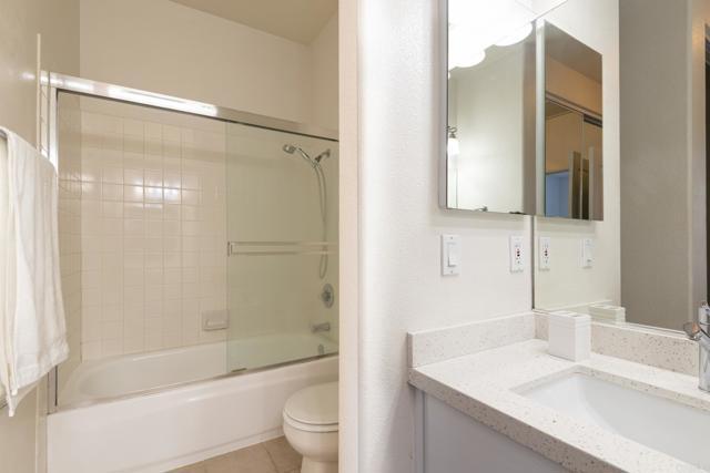 Building Photo - 3622 Bernwood Pl