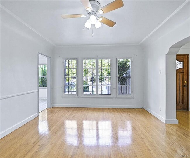 Building Photo - 1119 S Crescent Heights Blvd