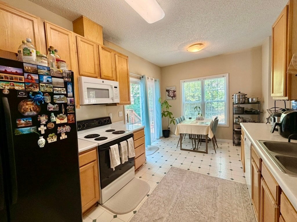 Building Photo - 2605 Farlow Gap Ln