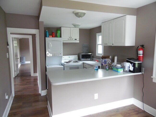 Building Photo - 419 W White Horse Pike