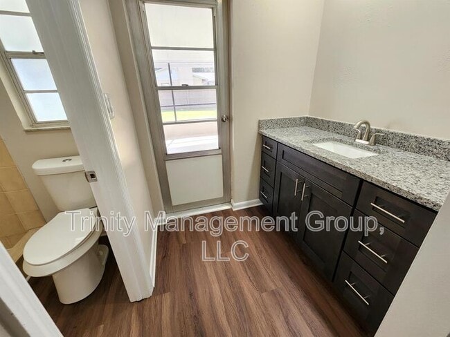 Building Photo - 17531 Brandywine Dr