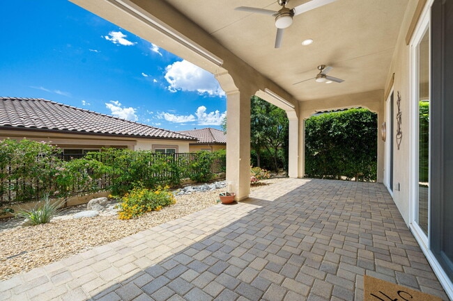 Building Photo - 4441 Via del Pellegrino