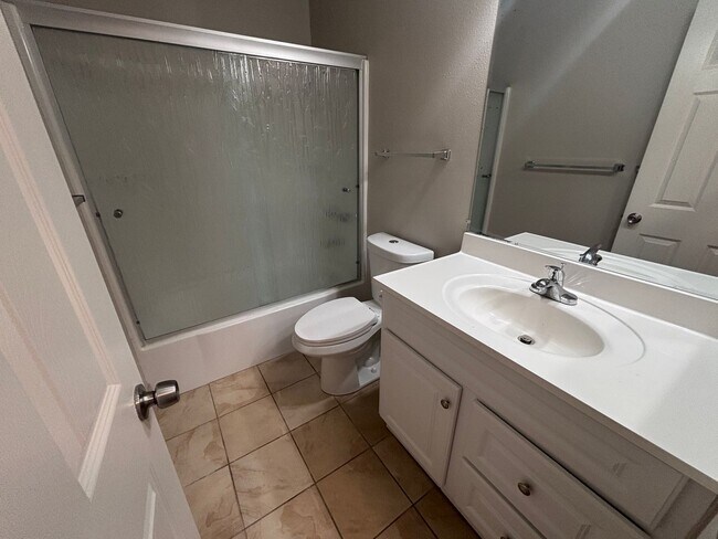 Building Photo - 5328 Cedar Grove Cir