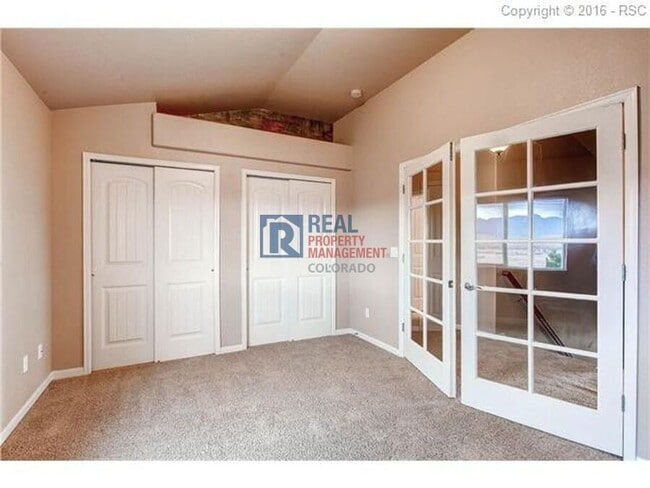 Building Photo - 8044 Lodi Ln