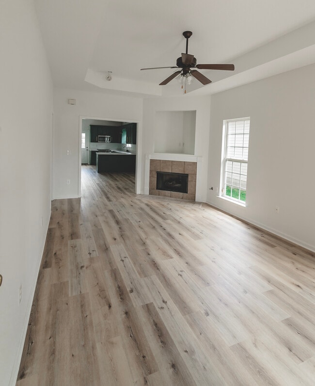 Building Photo - 9703 Full Moon Cir