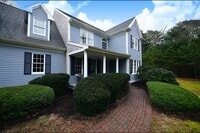 Building Photo - 8 Tiffany Rd