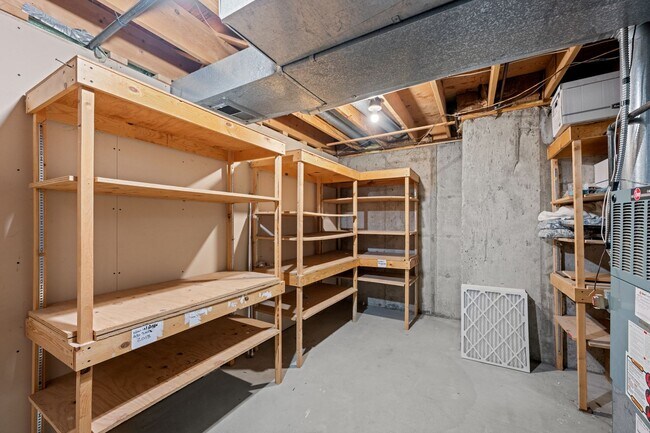 Building Photo - 8022 E Bucknell Pl