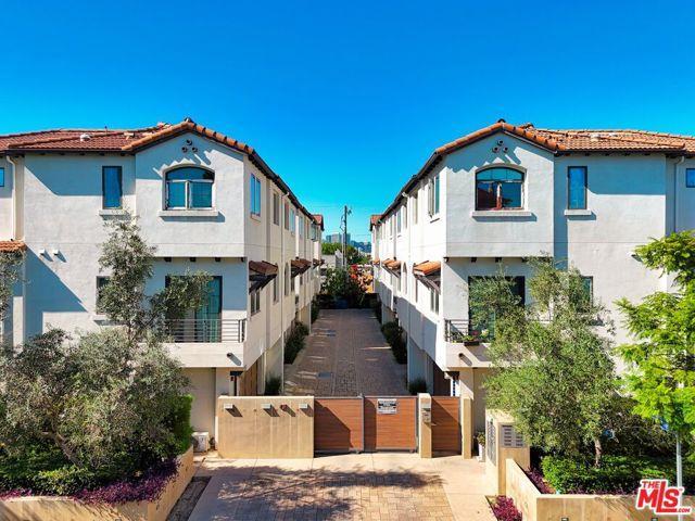 Primary Photo - 5933 W Luna Park