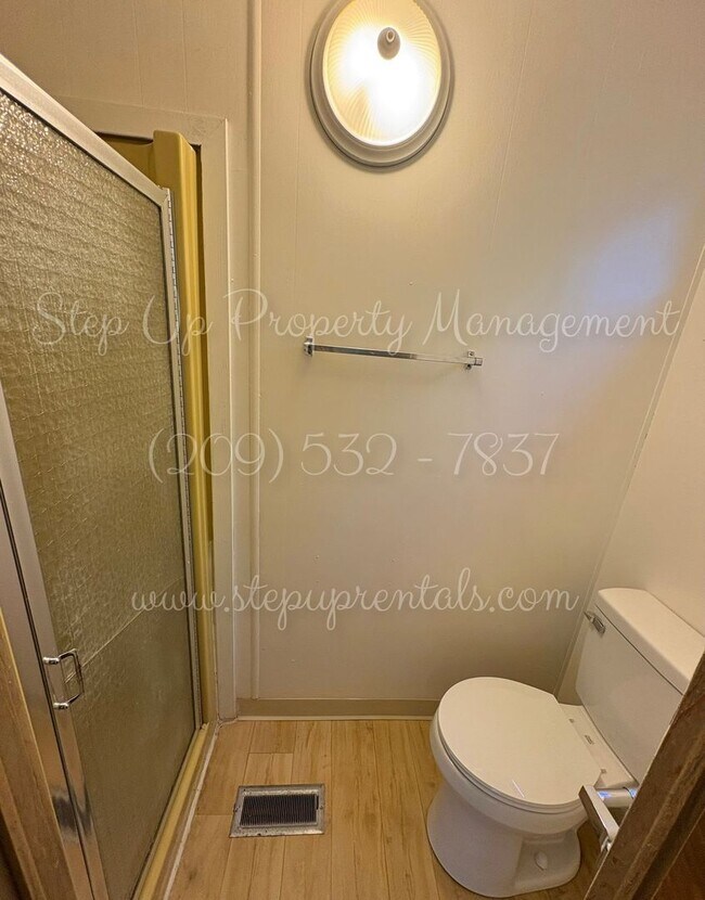 Building Photo - 20381 Sherry Ct