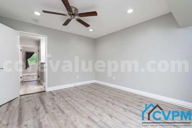 Building Photo - 1623 Fendall Ct